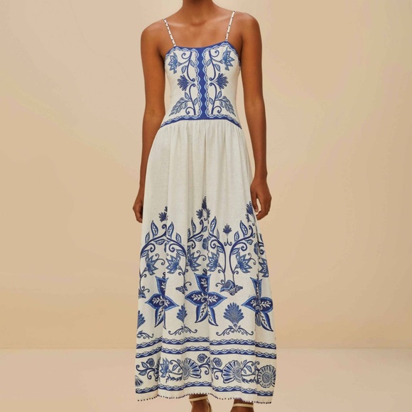 Off-White Shell Garden Lenzing™ Ecovero™ Euroflax™ Midi Dress - Picture 2 of 5